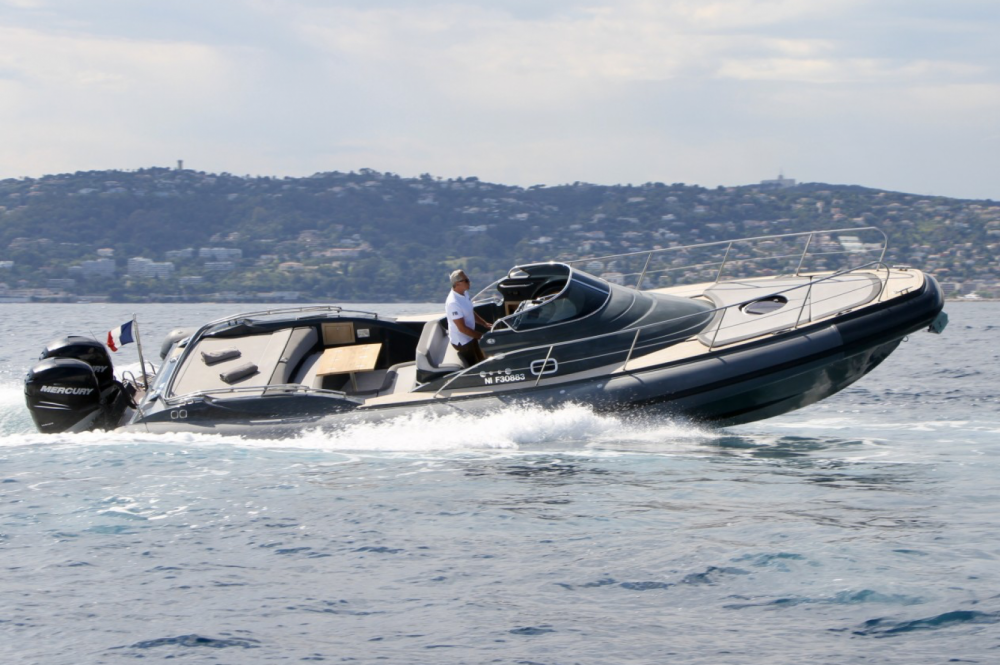 Nuova Jolly Prince 35 for rent in Cannes