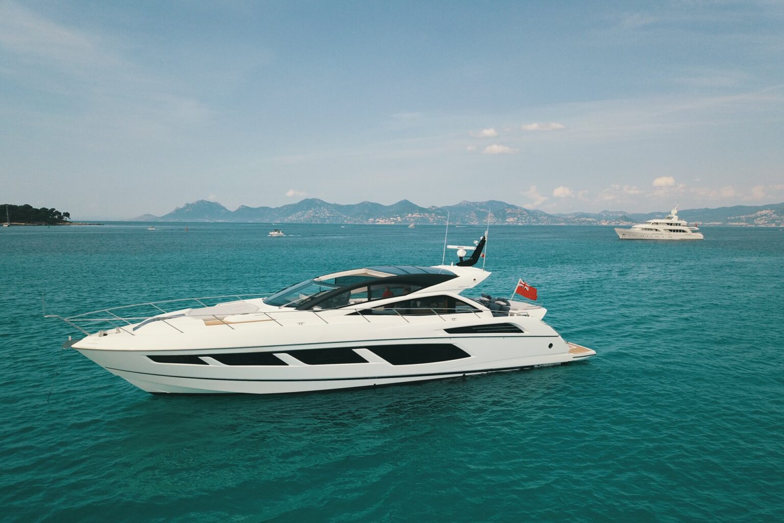 Sunseeker 68 for Charter in Cannes