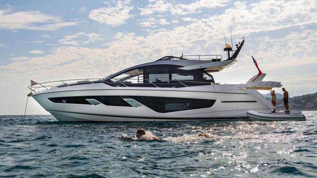 Sunseeker Sport 65 for Rent in Cannes