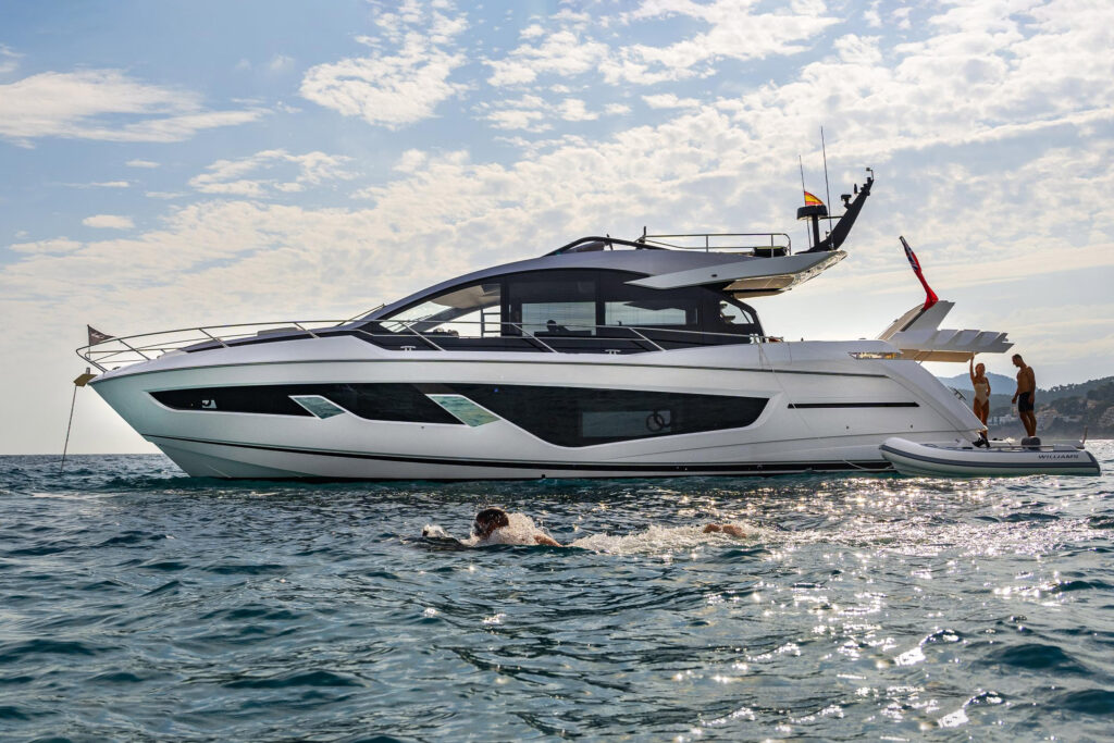 Sunseeker 65 Sport Yacht for Charter in Cannes